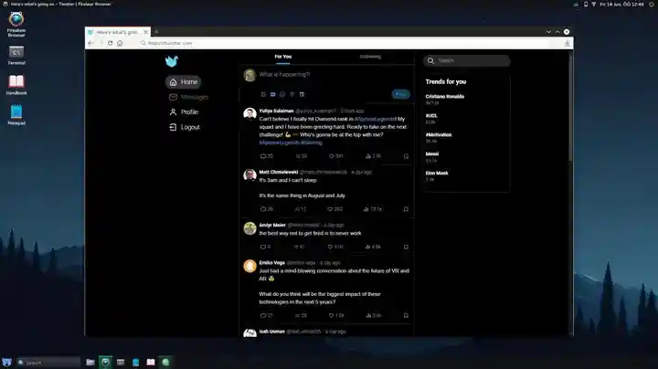 HackHub - Ultimate Hacker Simulator for Mac v0.8.27 HackHub - 终极黑客模拟器